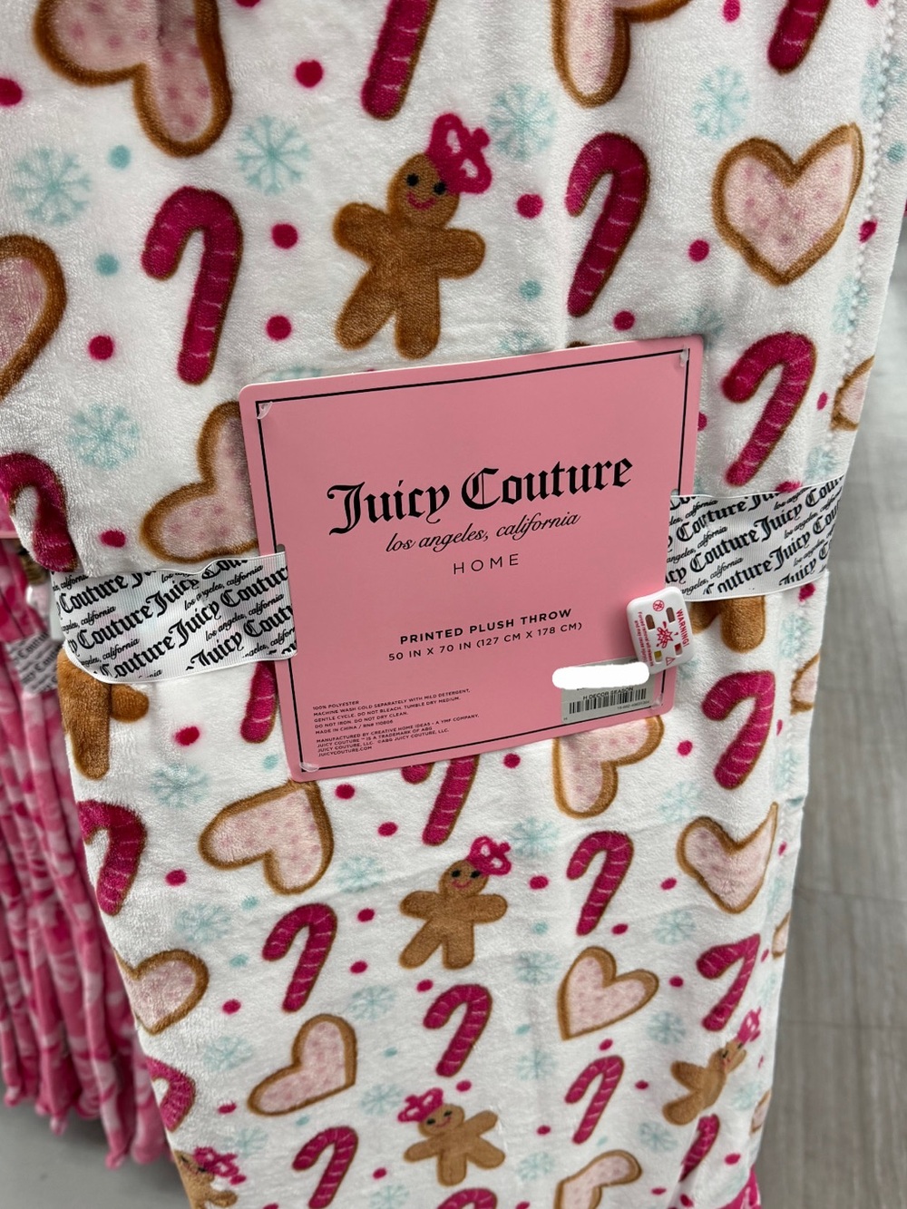 Juicy Couture Kids Plush Holiday Throw - Pink, White, Brown